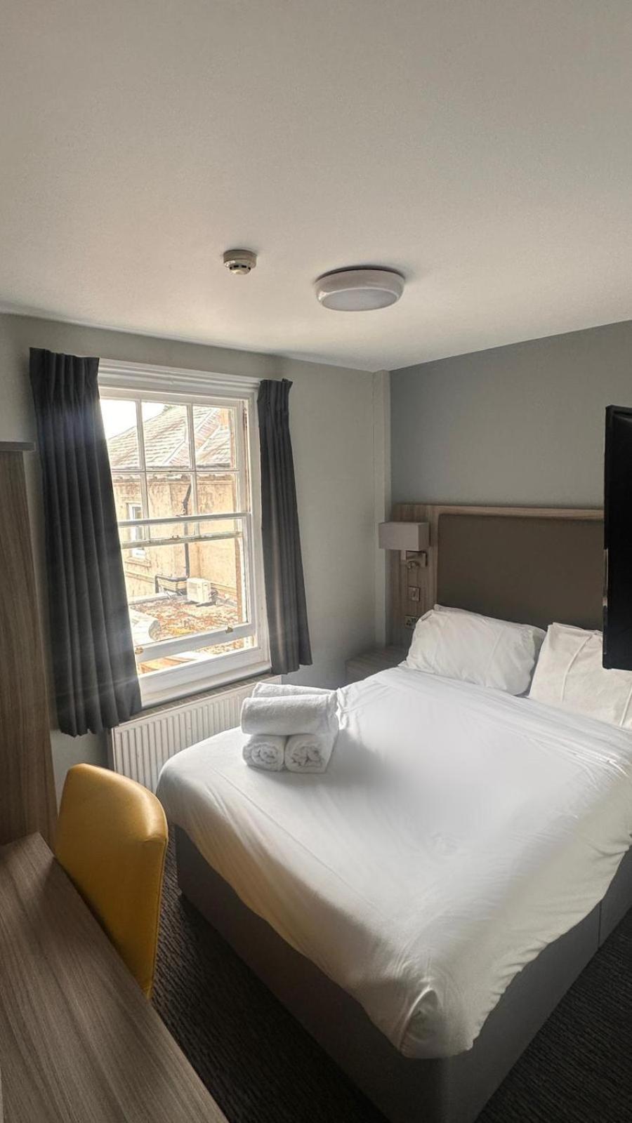 St Andrews Town Hotel Droitwich Spa Extérieur photo