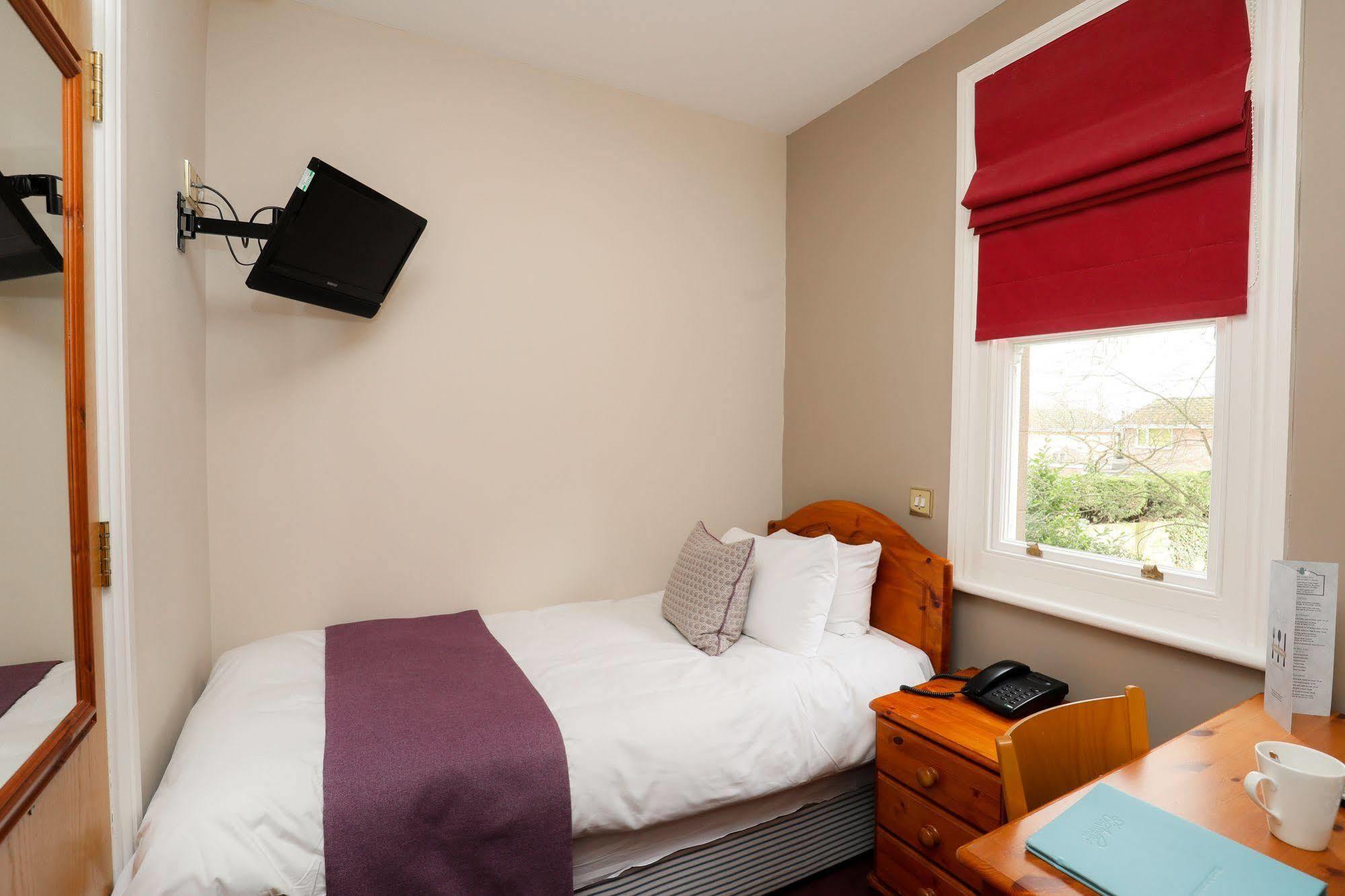St Andrews Town Hotel Droitwich Spa Extérieur photo